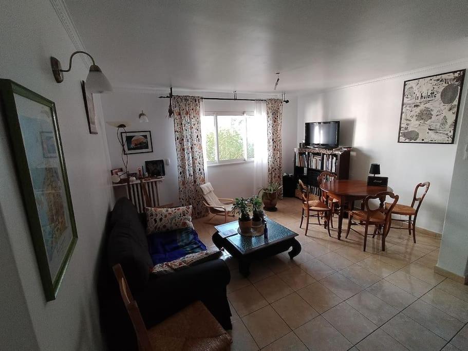 Appartement Agreable Pres De La Mer ! Toulon Exterior foto